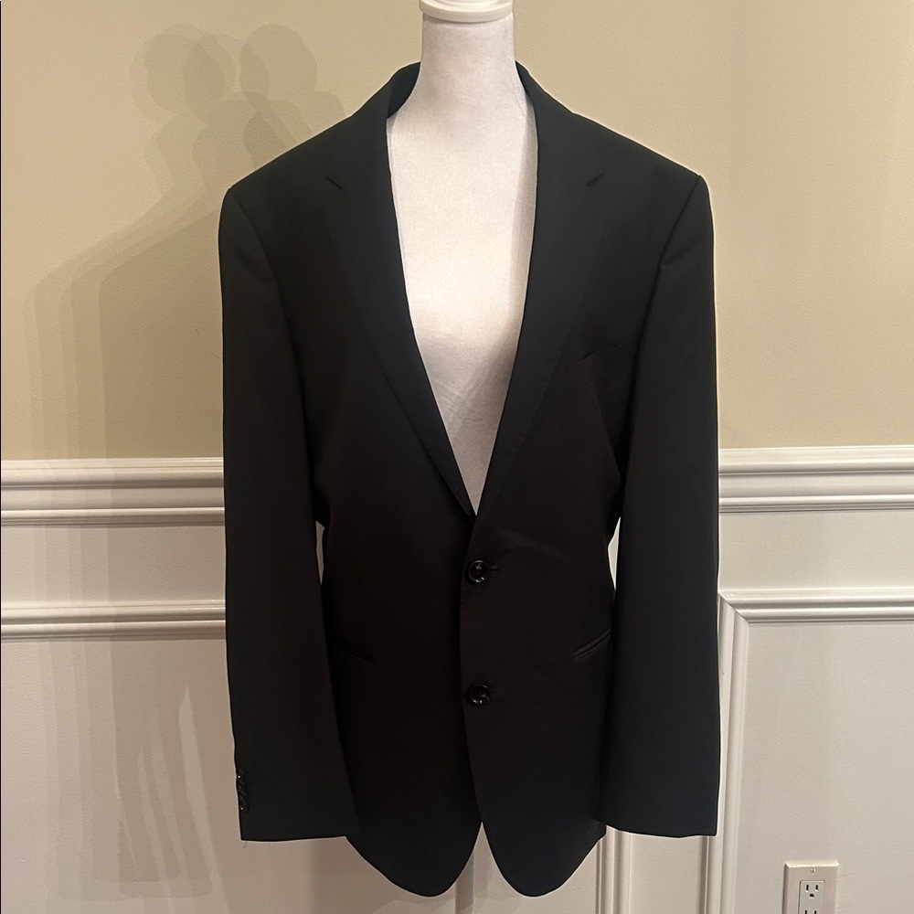 Men’s Black Hugo Boss 2 Piece Suit
